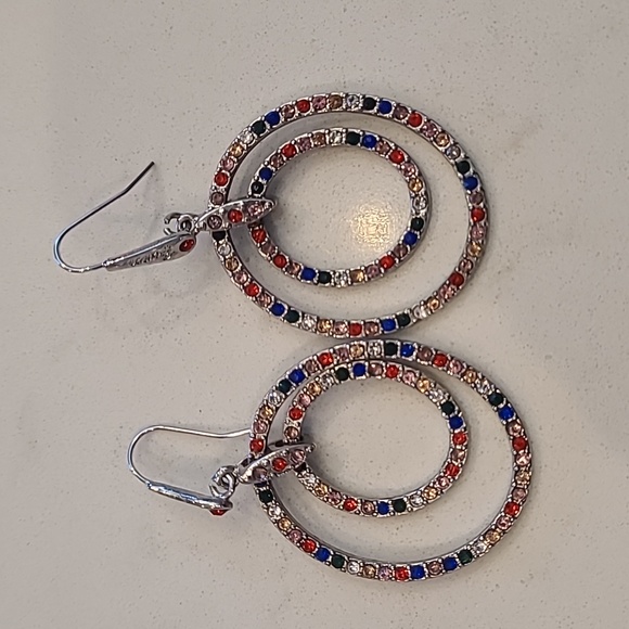 VINTAGE  Guess Statement Earrings - Picture 1 of 6